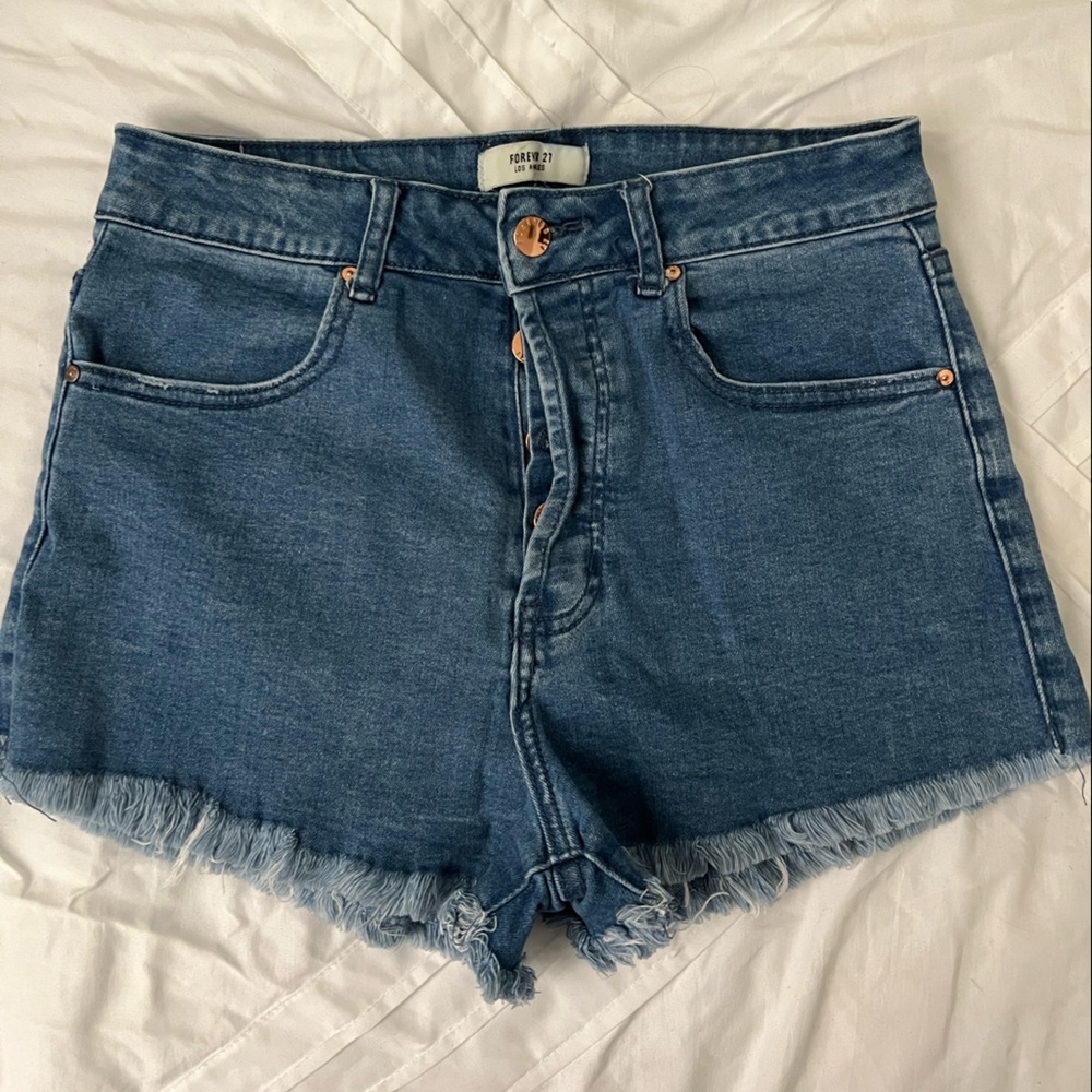 Light blue wash high waisted Jean shorts - forever 21